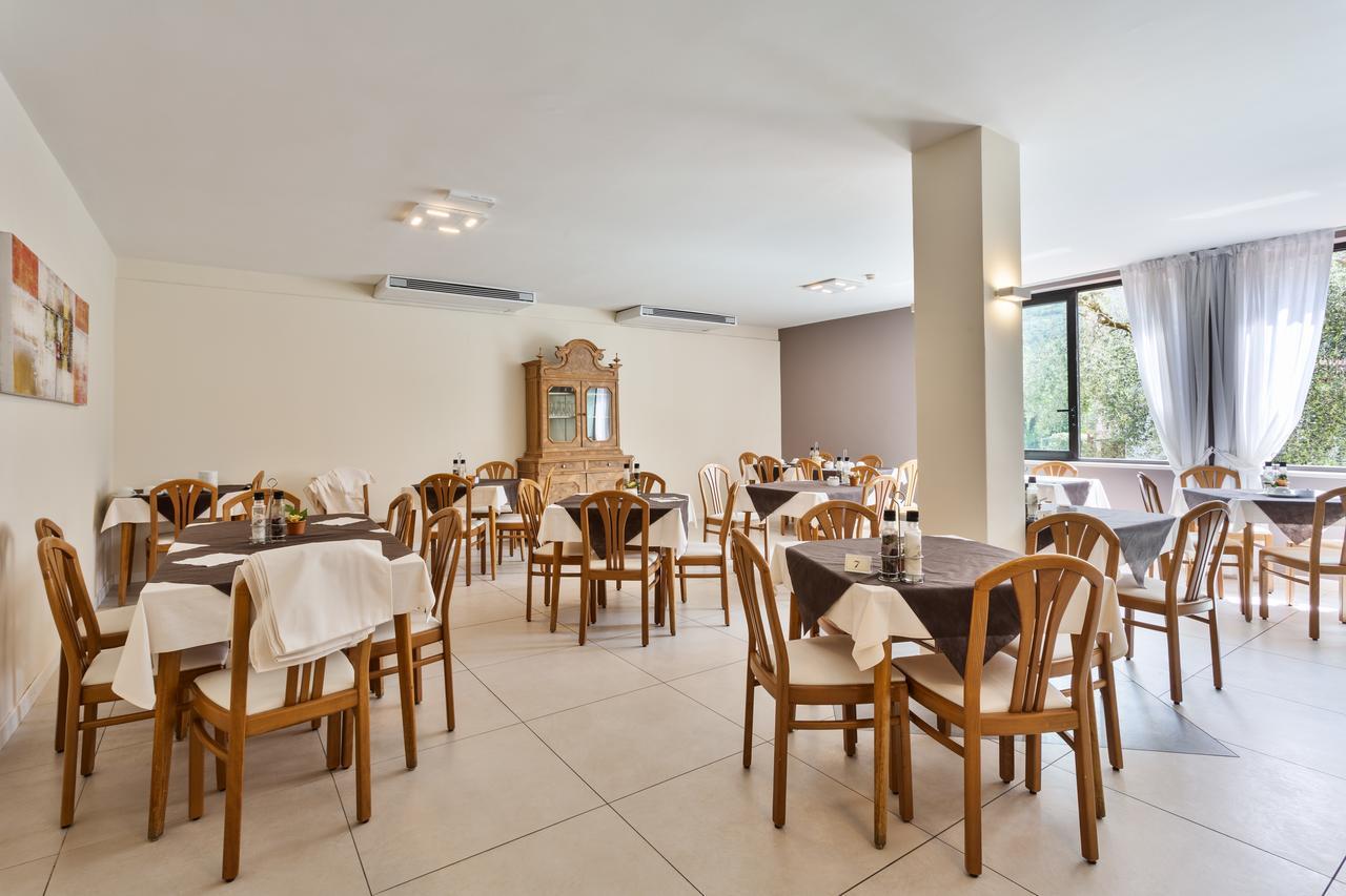 Hotel Gardesana 3*